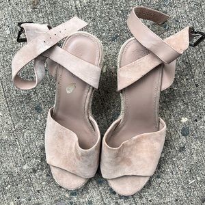 Vince Camuto Wedges
